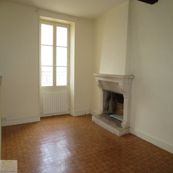Offres de location Appartement Lusignan 86600