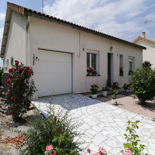 Offres de vente Maison Châtillon-sur-Thouet 79200